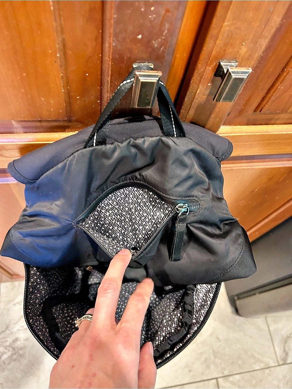 Lululemon Back To Class Backpack Black - Picture 4 of 5